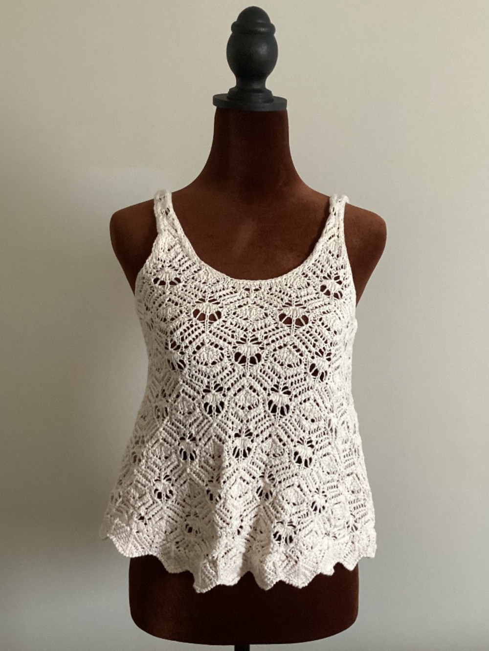 AE crochet knit top